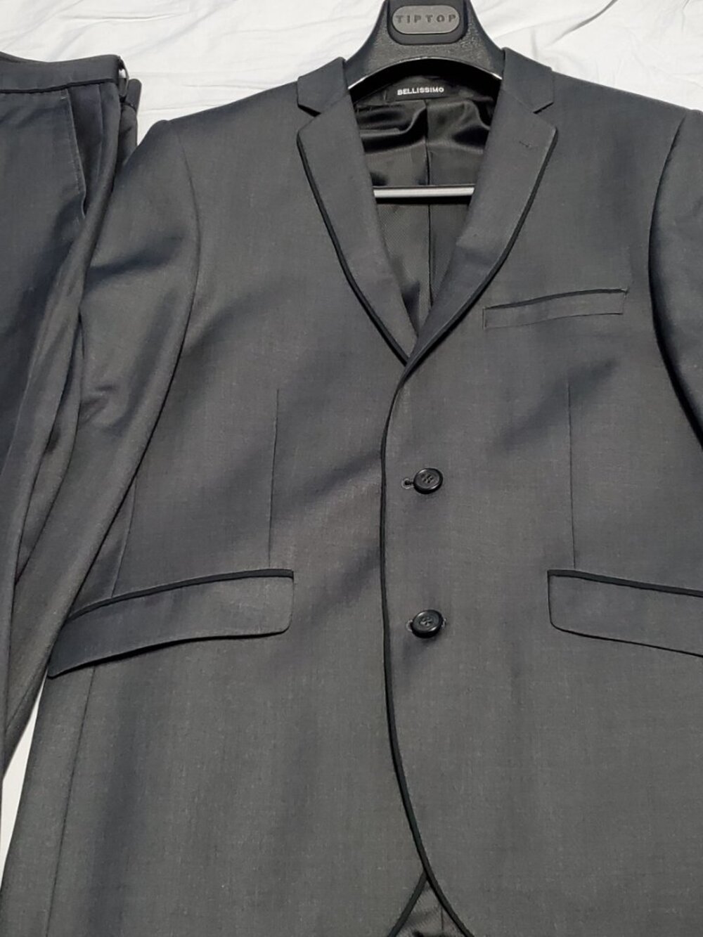 Bellissimo charcoal suit, 40S